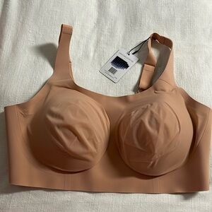 New new
Size xl
Structured scoop bra